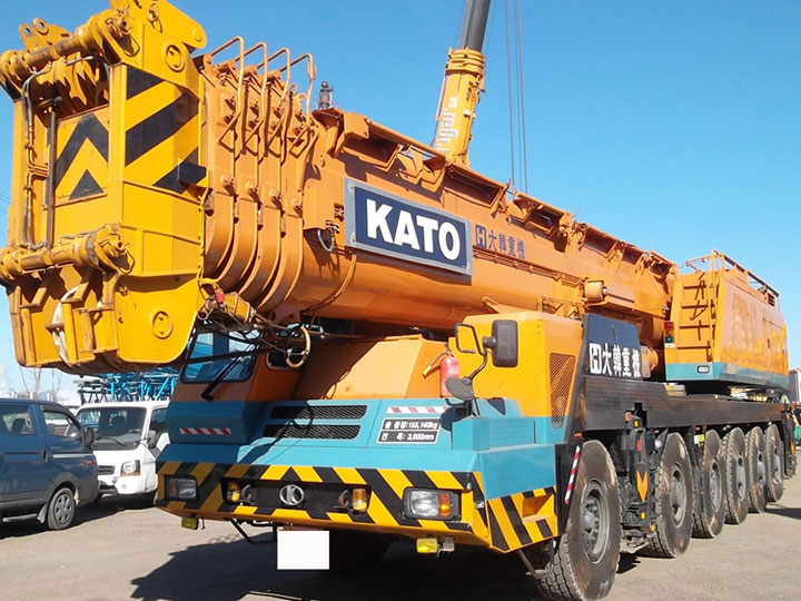 Cho thu&ecirc; xe m&aacute;y cẩu th&ugrave;ng, cẩu n&acirc;ng Kato tại Vinh Nghệ An